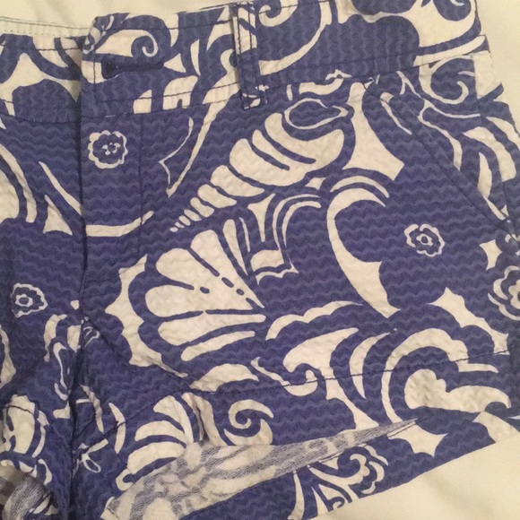 Lilly Pulitzer shorts - Picture 2 of 5